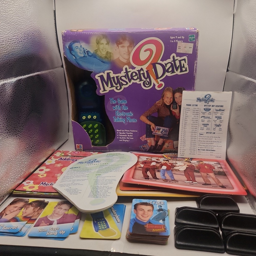 2000 Milton Bradley Mystery Date Phone Game Phone Works Y2K Vintage